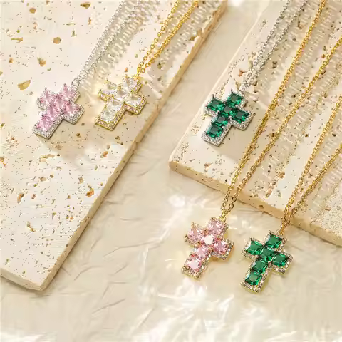 18K Gold Plated Brass Shiny Cubic Zirconia Cross For Women Fashion Gold Silver Color Cross Choker Pe