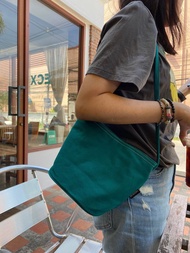Mini Green Canvas Cozy Bag / Shoulder bag / 泰國包 /泰國設計