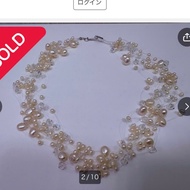 Comes with a large, genuine velvet box, 10-strand pearl necklace mixed with beautiful shiny pearls, 