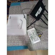 unifi router with Internet box