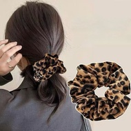Wear Acc Kunciran Ikat Rambut Scrunchie Animal Macan Tutul Pattern Wanita Ponytail Medium Jumbo Size