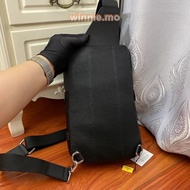 小怪獸✨FENDI 腰包 胸包 chest bag 斜孭胸袋 帶盒🎁