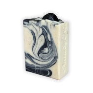 Pine Obsidian Soap Bar – Handcrafted Pine Exfoliating Soap with Loofah & Obsidian Stone, Natural Moi