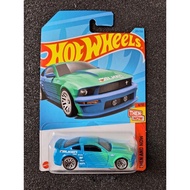 Hot Wheels '07 Ford Mustang Falken