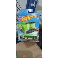 Hotwheels aint fare bus