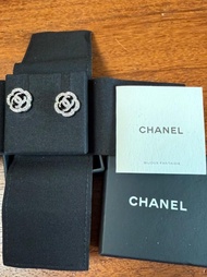 chanel 山茶花耳環