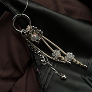 GANTUNGAN Brielle Bag Charm flower chrome / aesthetic Bag hanger