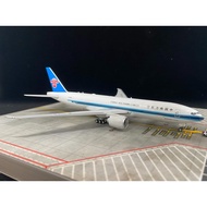 [Ready Stock 1] 1: 400 PH China Southern Airlines Boeing 777-200F, No. B-20EM, Standard Coating, SF 