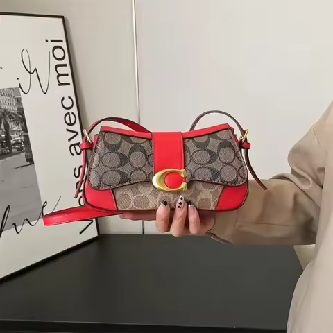 Graceful Retro Diaper Bag Women's Bag Airport Lounge Wait Exquisite Stylish Glamorous Timeless Versa