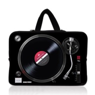 HeadphoneDog時尚唱盤筆電包 經典黑 12 13 15 17吋 附可調背帶