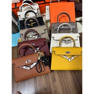 Tall women's handbag size 22 Vip version