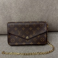 LV老花三合一woc