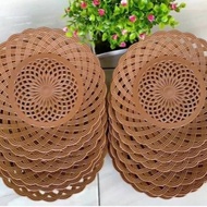 Piring Rotan Anyam dari Plastik