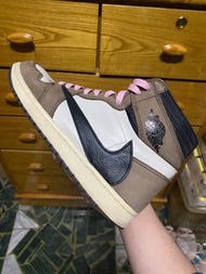 Nike Jordan 1 Retro High Travis Scott 倒鉤初代高筒