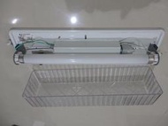 東亞FBP-1102ET-H 110V 加蓋附10W燈管 壁式 浴室 陽台 倉庫 樓梯間 一般住家