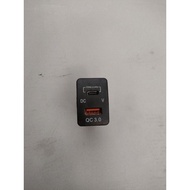 USB car charger type C QC 3.0 fast charger voltmeter