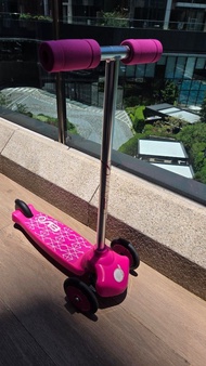 Little Tikes 三輪滑板車 粉紅色