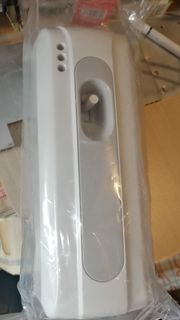 自動水性噴香機 掛牆式 全新 可交換物品