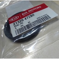TIMING OIL SEAL (ORIGINAL) HYUNDAI STAREX / KIA SORENTO BL > 21320-47280 / 21320-4A000 (SIZE : 62MM 