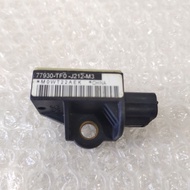 SRS Airbag Sensor Honda Jazz GE8 Freed City 77930-TFO-J212-M3 2008-2016 ORIGINAL