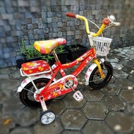 Sepeda Anak Wimcycle Zilla 12 inch Zila Keranjang Boncengan Cewek