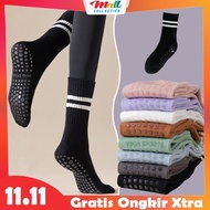 MALL - Anti-Slip Long Gym Socks Ballet PilatesWanita KK02