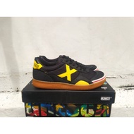 Original X Munich Gresca 02 Futsal Shoes - Black Yellow 40