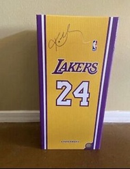 Enterbay RM-1036 1/6  Scale REAL MASTERPIECE COL LECTIBLE FIGURE - NBA KOBE BRYANT（只拿出來過一次）