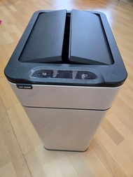 電子感應垃圾桶 30L