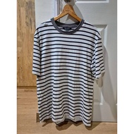 Urban Revivo T-Shirt Size XL