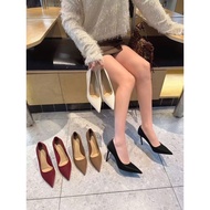 Qbel high heels with pointed heels, pointed toe, height 9p 9032 5/9