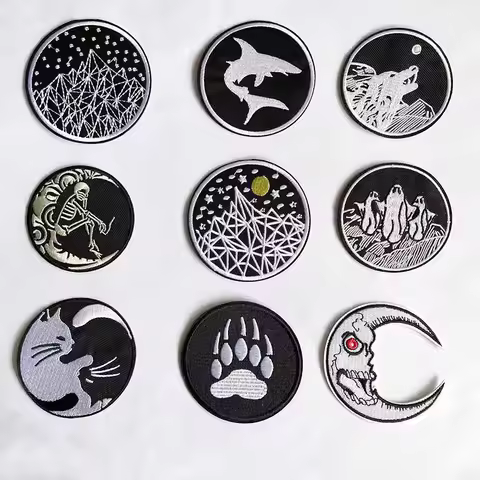 Wolf,Penguin,Mountain Fabric Applique Embroidery Iron On Patches,Black White Round Badge Clothes Sti