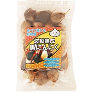 Black garlic, Japan, Aomori Prefecture, Fukuchi White Rokkata, farmer's pride, wave ripened black ga
