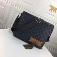 LV_ Bags Gucci_ Bag behind Men's Large Capacity Messenger Bag bag District CWAT