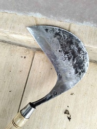 Arit rumput dan padi bahan baja selap atau isen cap MATAHARI