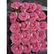 Wedding corsage for two families, red flower corsage for the groom's family, rose corsage for the br