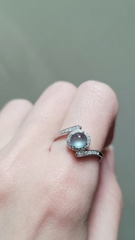 |招財女神|A貨翡翠冰玻淡藍剛飽滿蛋面6mm純銀鍍18k優雅款戒