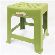 Viet Nhat plastic chair. Dimensions: 26 x 23.5 x 32cm. Used for tea shops, iced tea shops, schools (