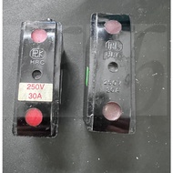 PLK 230 FW 250V 32A FUSE UNIT / PLK 520 FW 250V 32A FW/BOLT IN FUSE UNIT