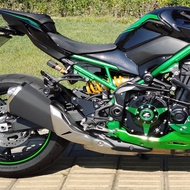 ชุดหลังการ์ดส้นรองเท้าคาร์บอนไฟเบอร์แผ่นป้องกันส้นแผ่นปิดคาร์บอนไฟเบอร์ตัวป้องกันที่เหยียบสำหรับ KAW