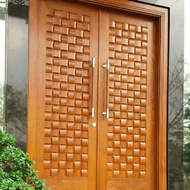 kusen + daun pintu utama kayu jati lawas. sangat tua dan 100%oven