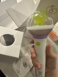 IU 應援棒 李知恩