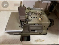 日本Juki 祖奇 重機 三線鈒骨車 工業衣車 車衫 衣服設計 overlock sewing machine cloth design PolyU