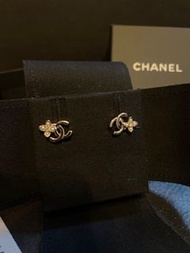 Chanel 經典山茶花耳環 Earrings 經典山茶花款