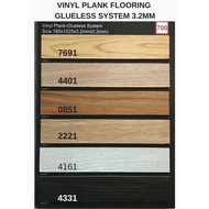 Vinyl Plank Flooring Gluessless System 31.71Sqft (13pcs)