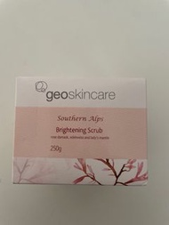 Geoskincare 磨砂