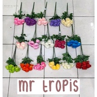 - terlaris // bunga mawar tropis x7 / rose tropis / bunga mawar