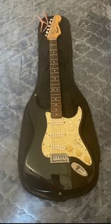 Electric guitar Fender Squier Stratocaster CXS Serial
