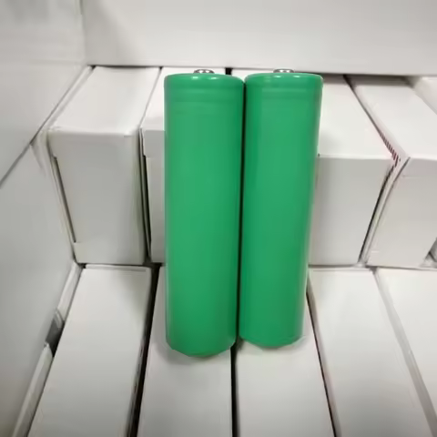 📦 3.7V 2500mah 18650 Battery For Samsung 25R INR 18650 20A Lithium-ion Battery Replacement External 
