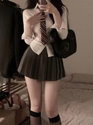 一口荷包蛋純欲風白襯衫女學姐jk制服修身上衣收腰顯瘦襯衣短裙